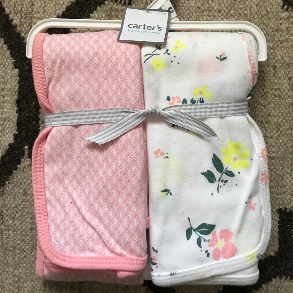 Carter's 2 Set Baby Swaddle Blankets